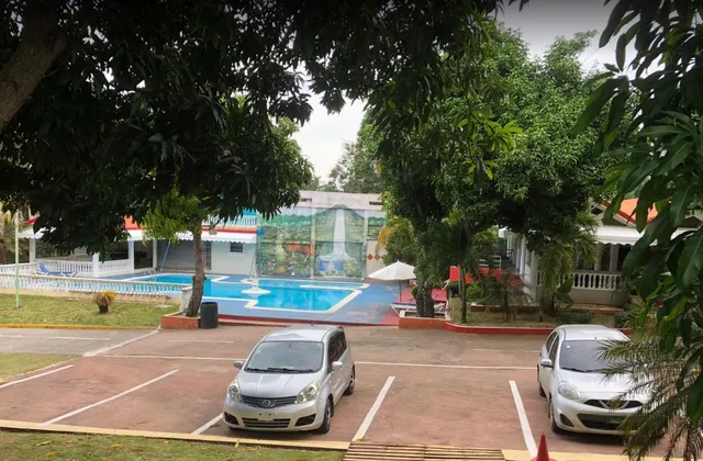Villa Zoila Casa Club Pool